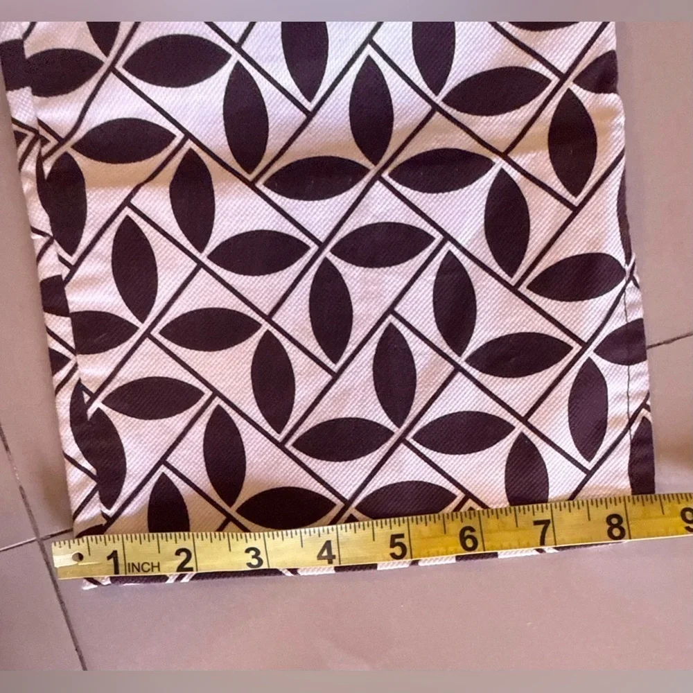 Trina Turk Cotton Capri Pants Check Print Black / White Geometric Pattern Size 2